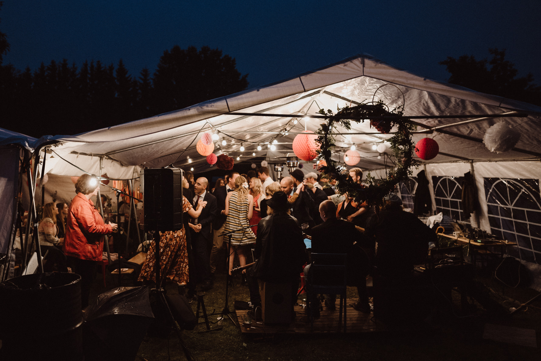 puutarhahaat-riihimaki-garden-wedding-97