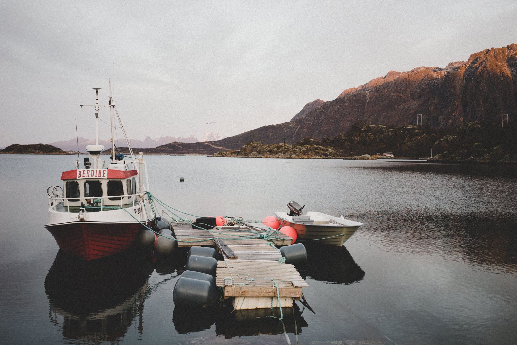 hiking-lofoten-norway-10