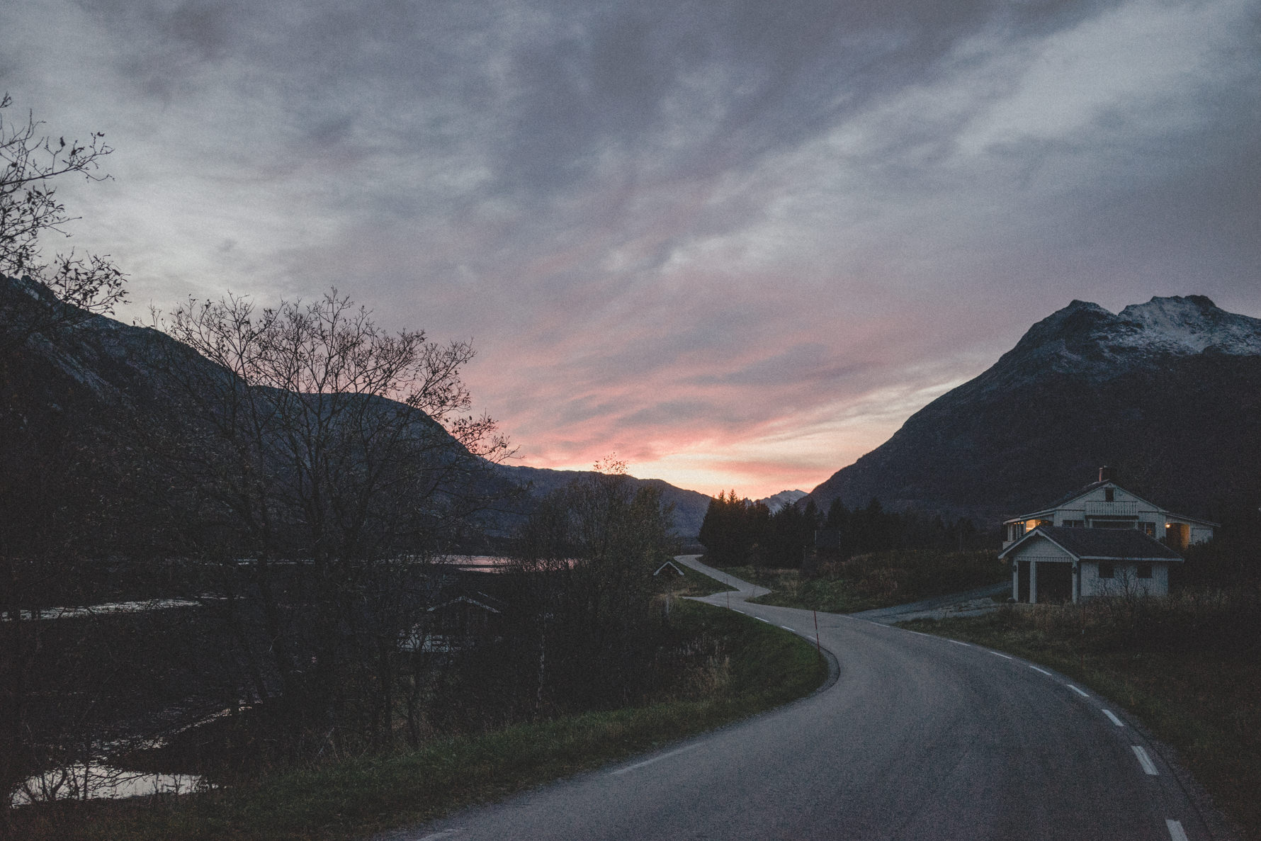 hiking-lofoten-norway-11